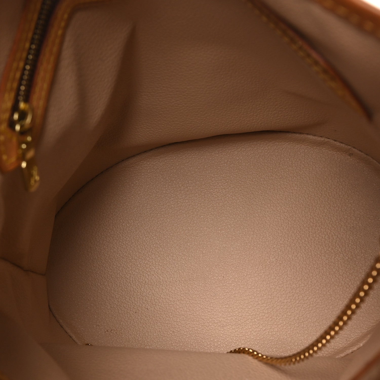 Louis Vuitton Monogram Petit Bucket 23