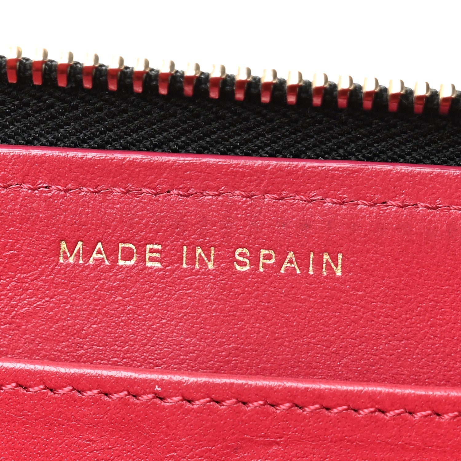 Lambskin Quilted 19 Long Zipped Around Wallet Black