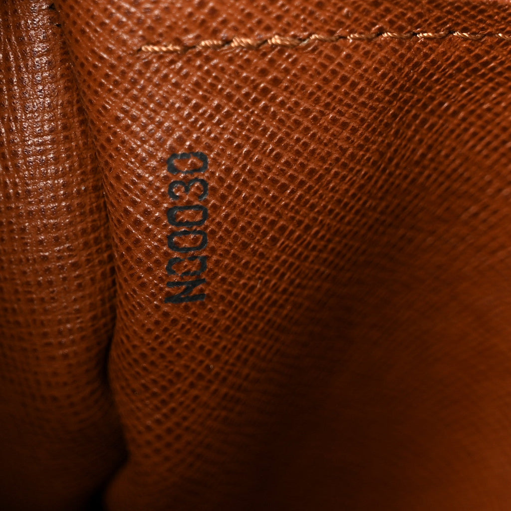Louis Vuitton Monogram Papillon 26
