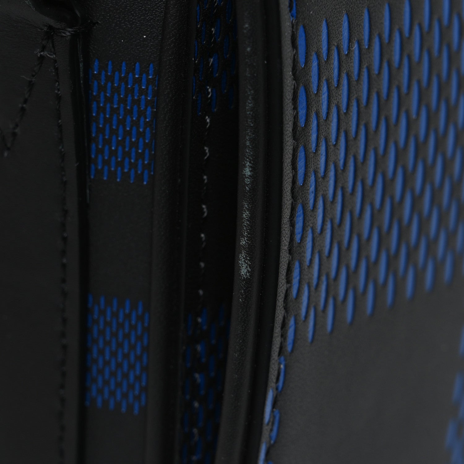 Louis Vuitton Damier Graphite 3D Studio Messenger Navy