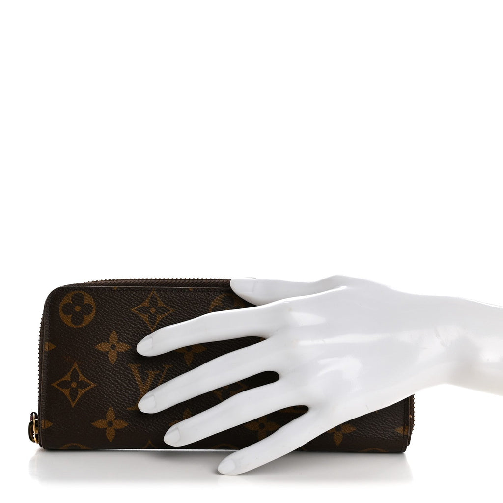 Louis Vuitton Monogram Clemence Wallet Fuchsia