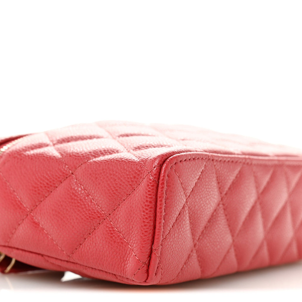 Chanel Caviar Quilted Top Handle Slim Vanity With Chain Red