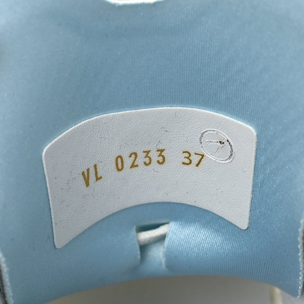 Louis Vuitton Patent Calfskin Technical Mesh Monogram Run 55 Sneakers 37 Bleu Clair