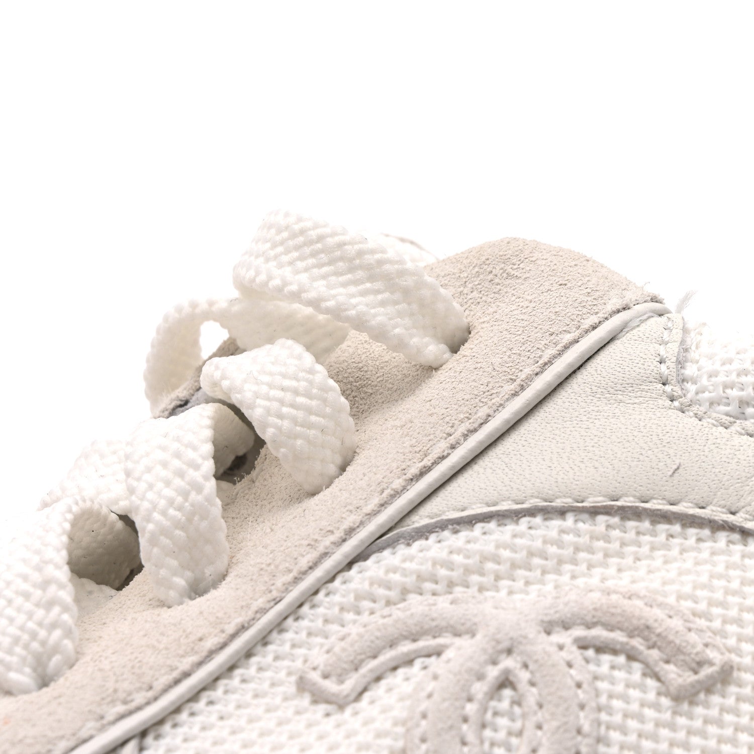 Mixed Fibers Suede Shiny Calfskin Womens CC Sneakers 39 White