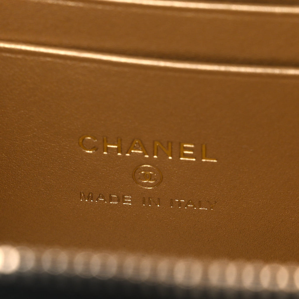 Chanel Lambskin Quilted Pearl Crush Small Vanity Case With Chain Black