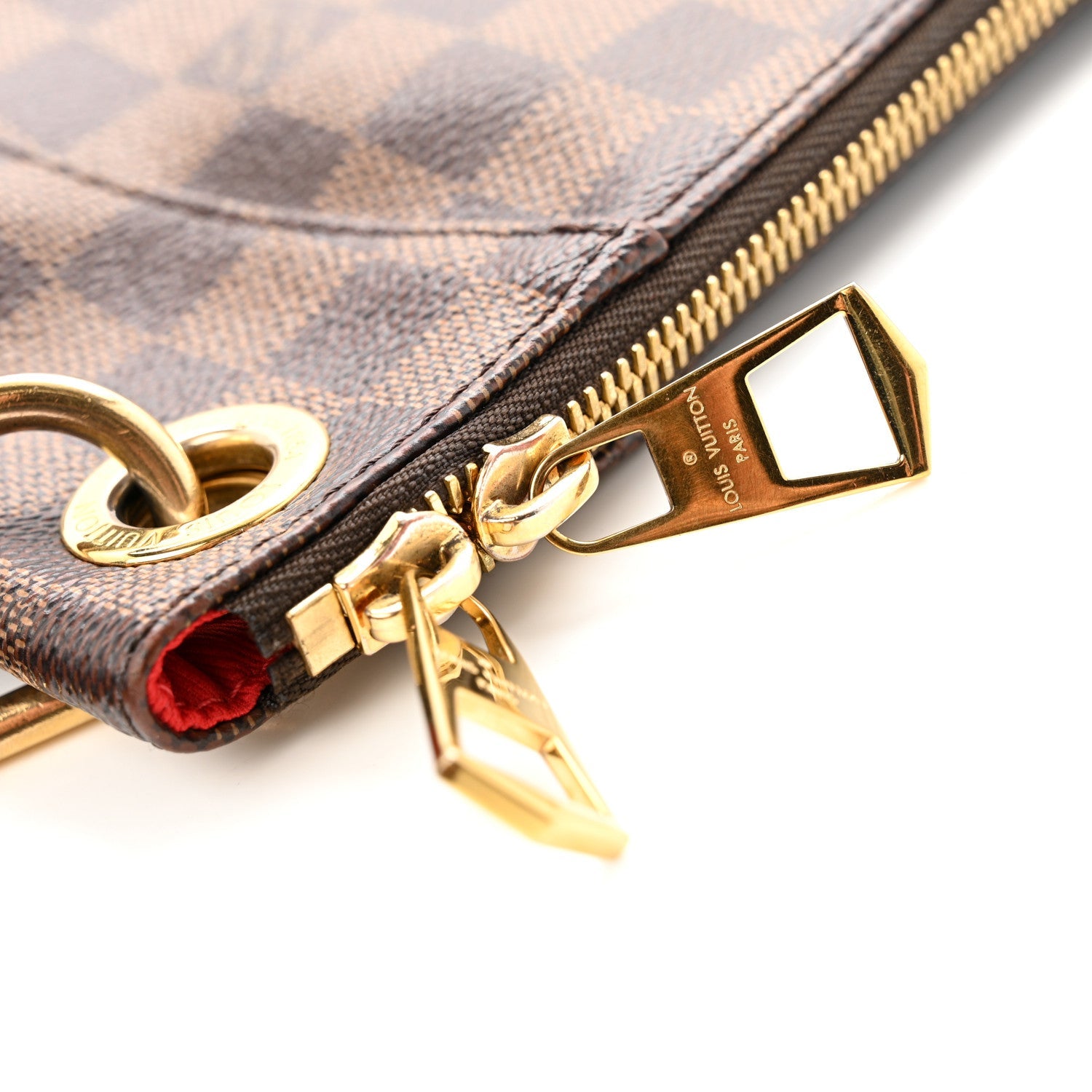 Louis Vuitton Damier Ebene South Bank Besace
