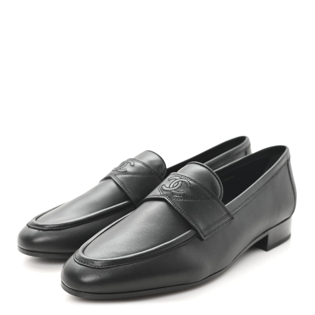 Calfskin Womens Stitched CC Loafers 38 Black