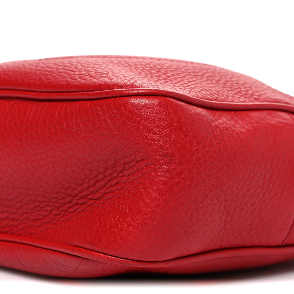 Gucci Pebbled Calfskin Small Soho Disco Bag Vibrant Red