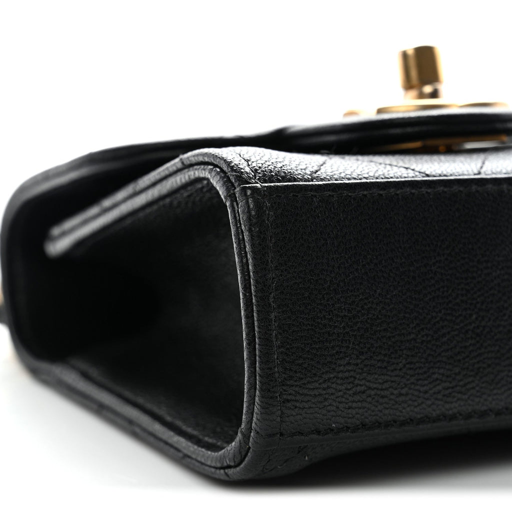 Chanel Lambskin Quilted Chic Pearls Flap Black