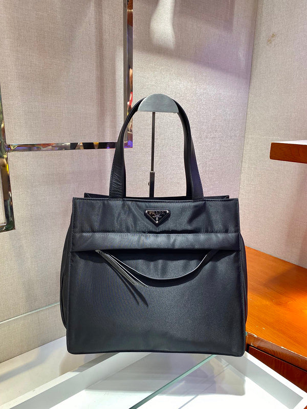 Prada Bags - 7352
