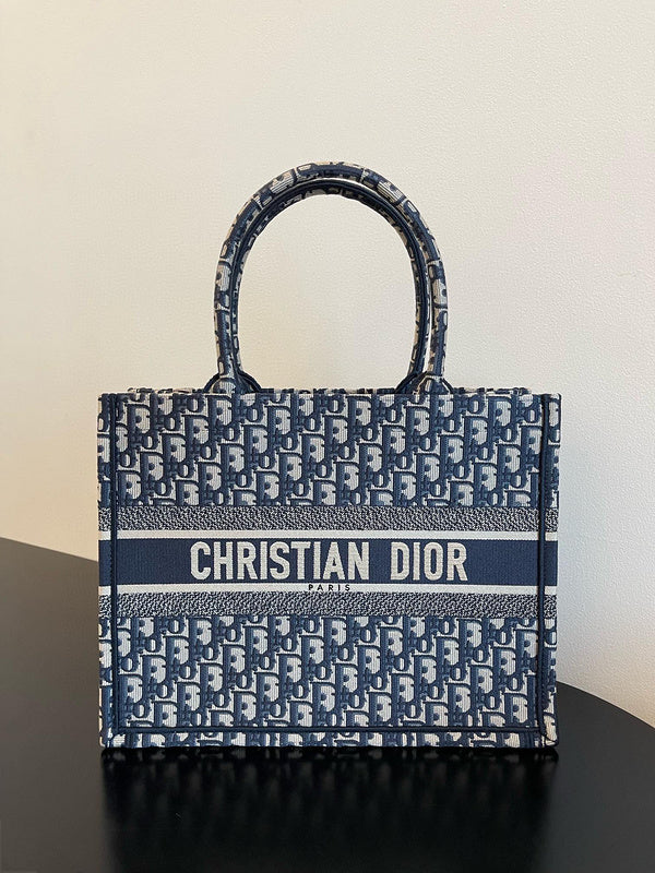 Dior Bags - 2028