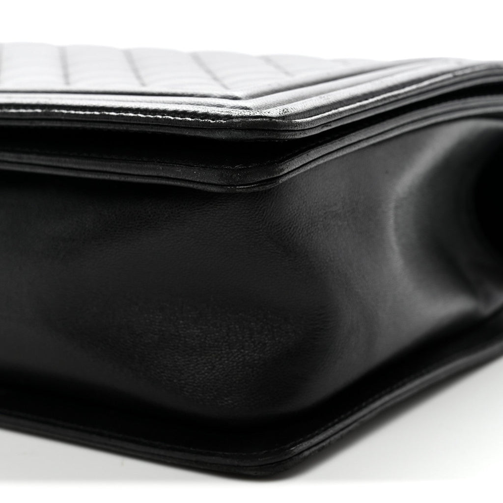 Chanel Lambskin Quilted New Medium Boy Flap Black