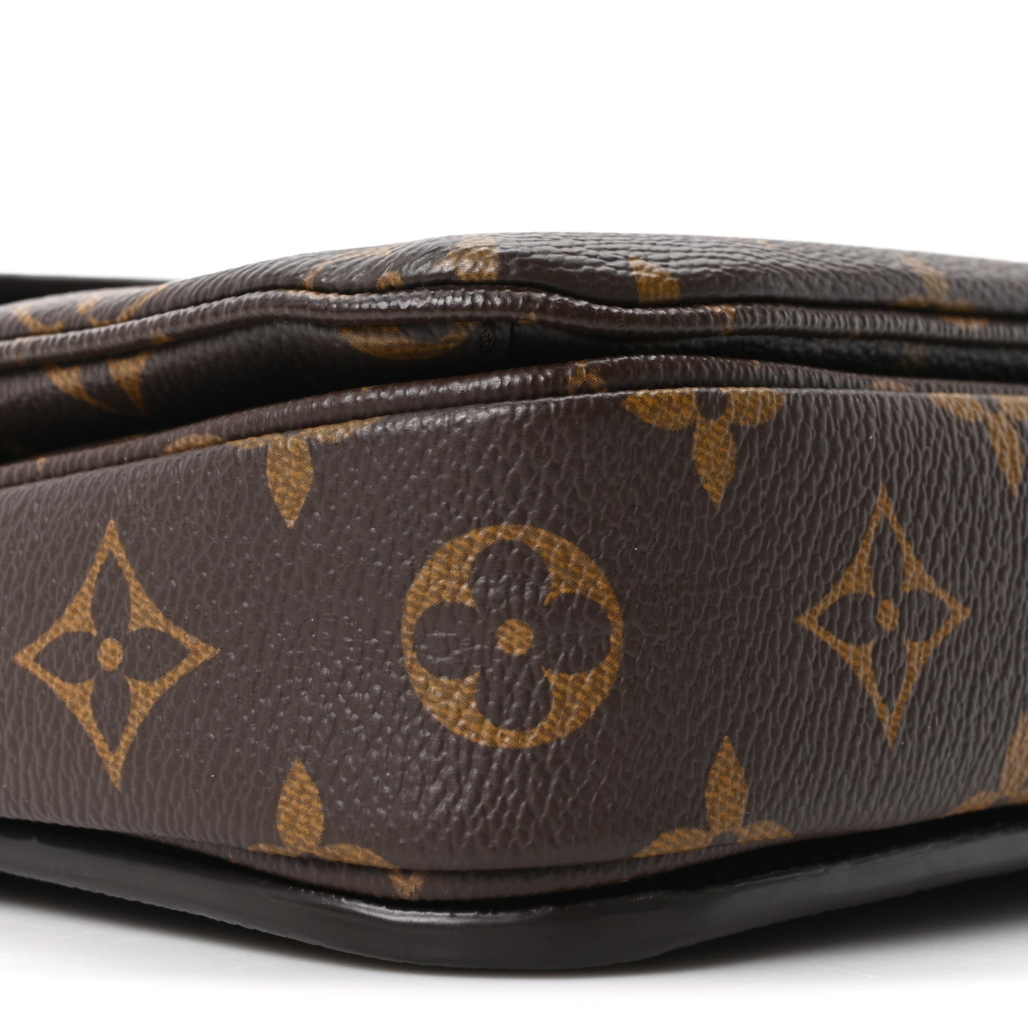 Louis Vuitton Monogram Pochette Metis