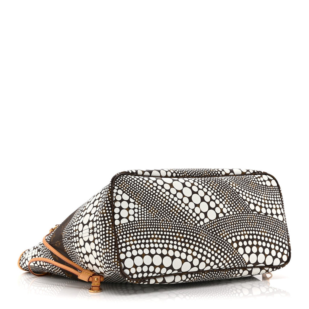 Louis Vuitton Monogram Kusama Waves Neverfull MM White