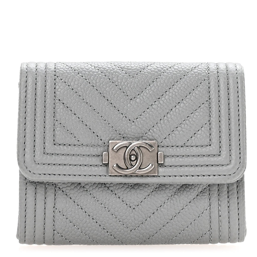 Caviar Chevron Quilted Boy Card Holder Wallet Grey