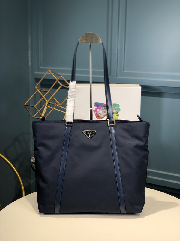 Prada Bags - 7428