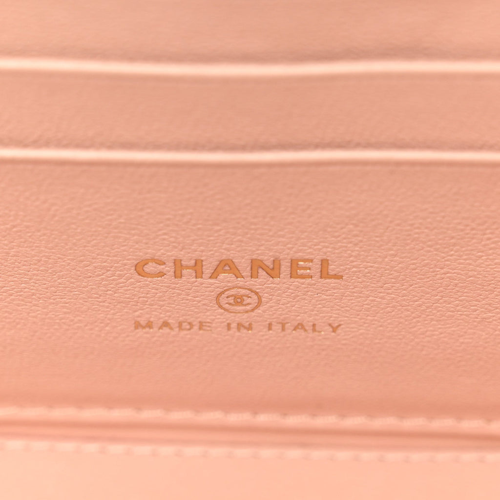 Chanel Lambskin Quilted Sweet Camellia Small Vanity Case With Chain Pink