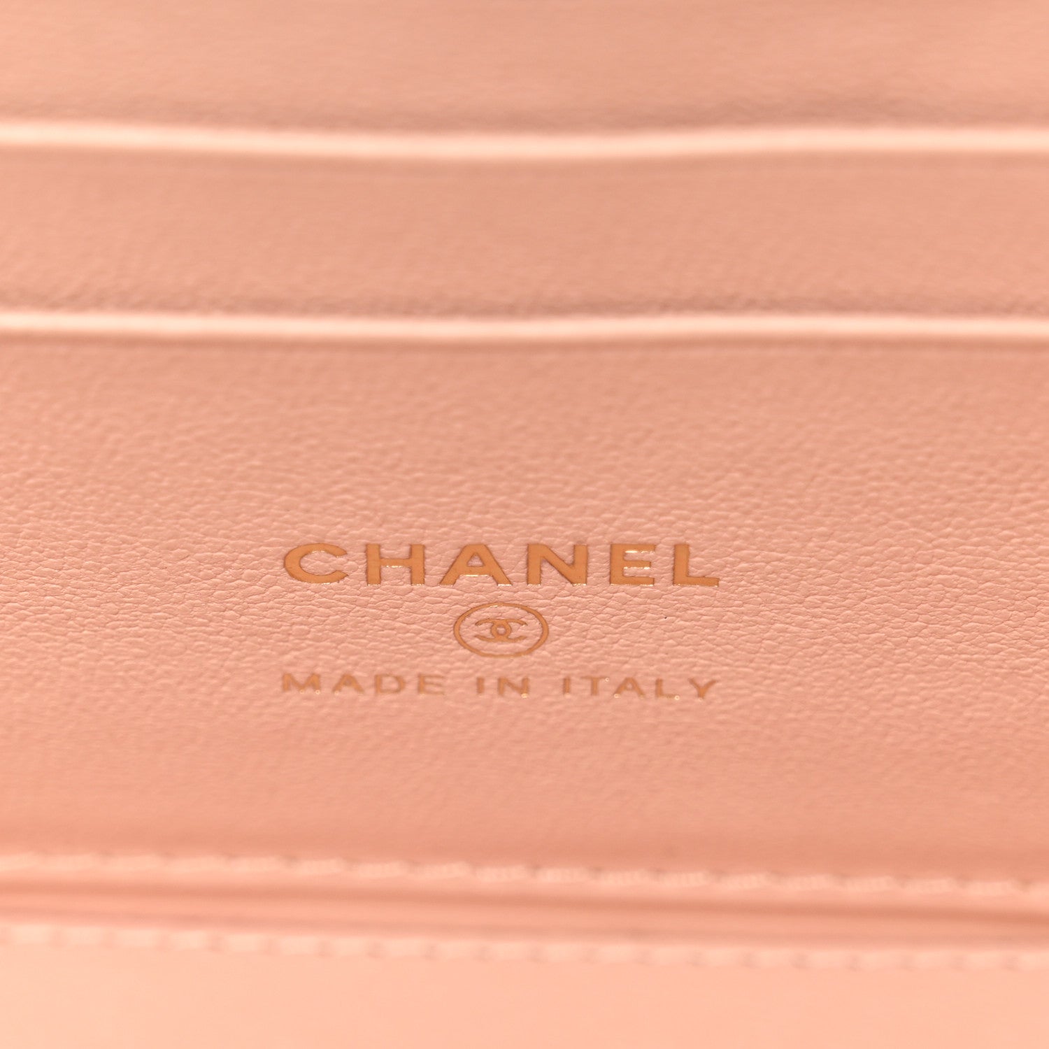 Chanel Lambskin Quilted Sweet Camellia Small Vanity Case With Chain Pink