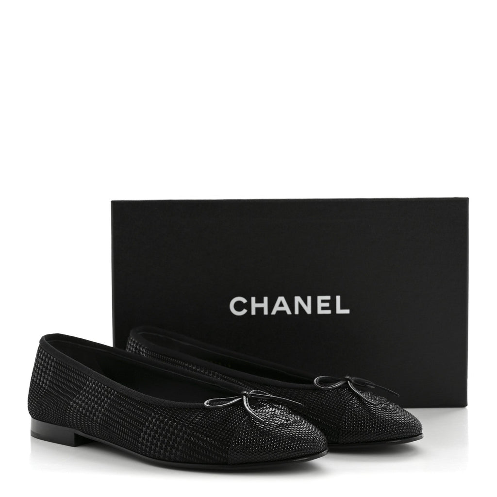 Chanel Suede Kidskin Cap Toe CC Ballerina Flats 39 Black