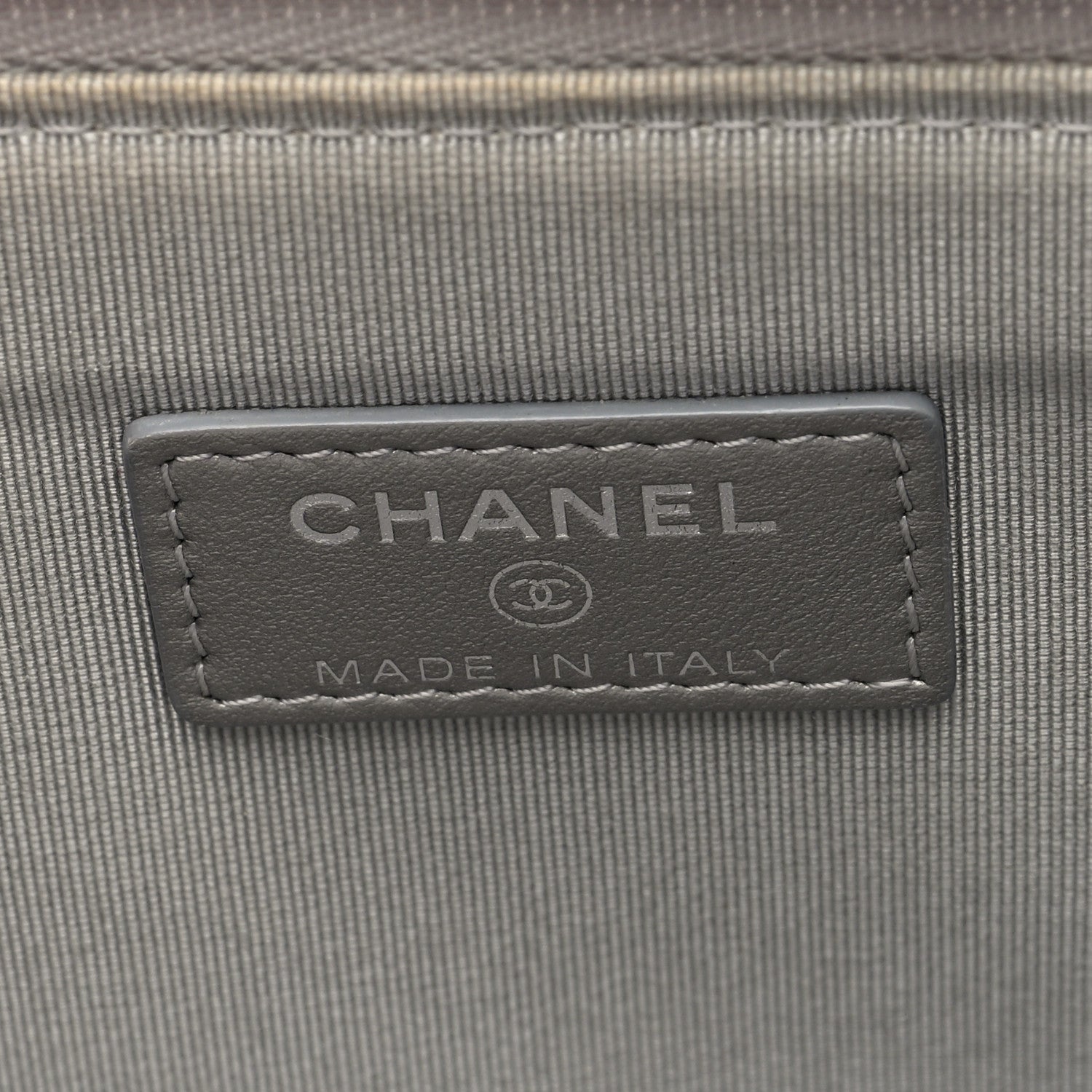 Chanel Metallic Lambskin Quilted Clutch With Chain Silver