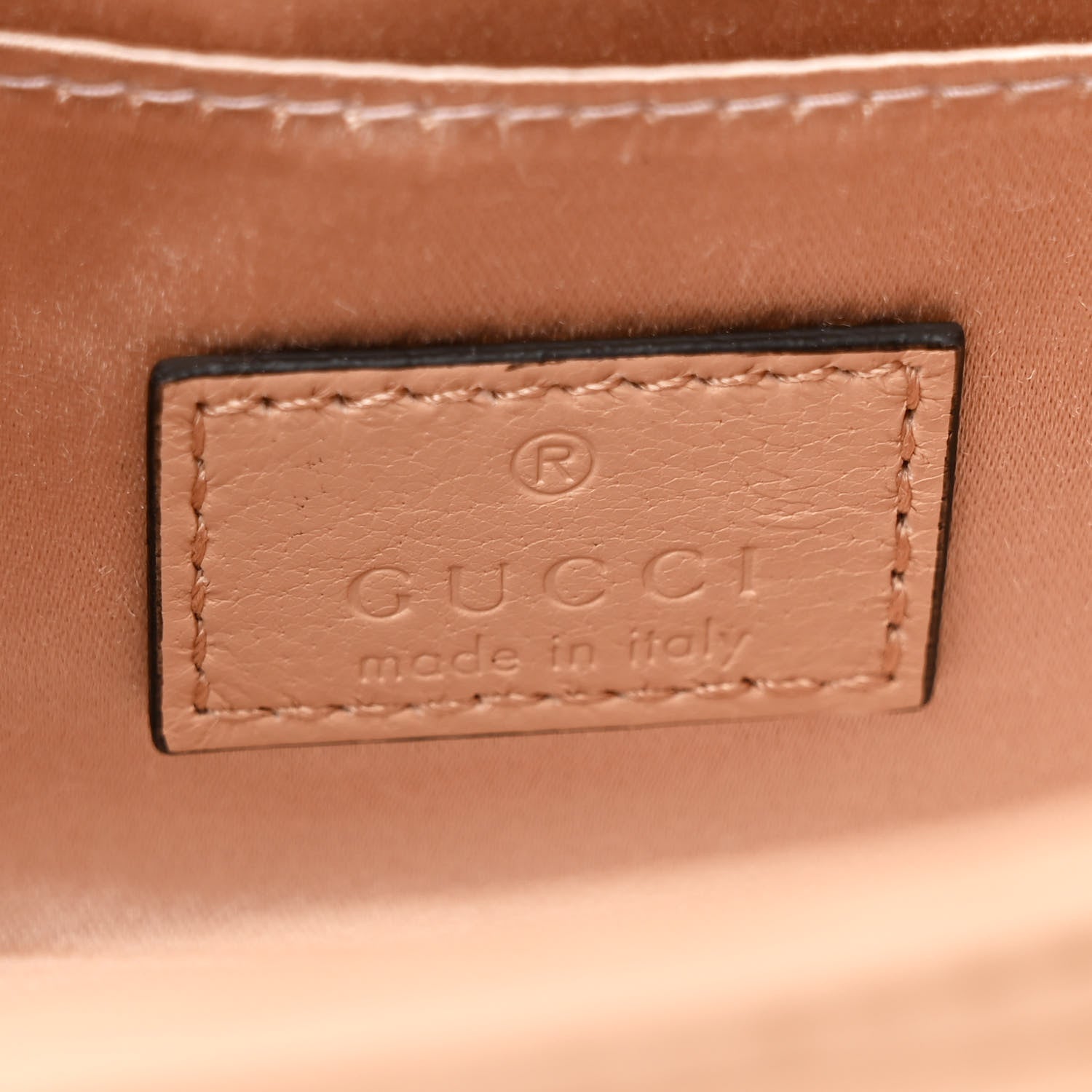 Gucci Nappa Vertical Matelasse Small Maxi Horsebit Chain Shoulder Bag Beige