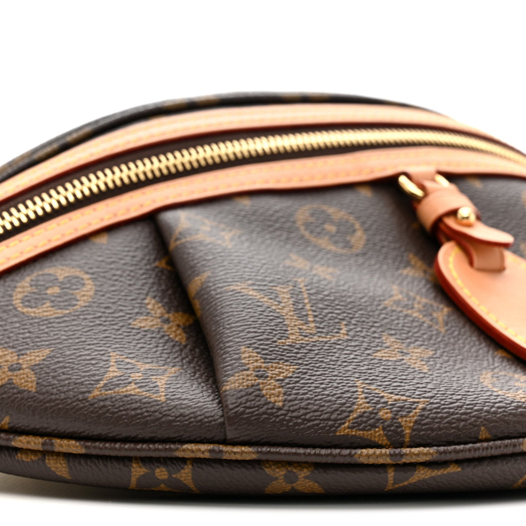 Louis Vuitton Monogram High Rise Bumbag