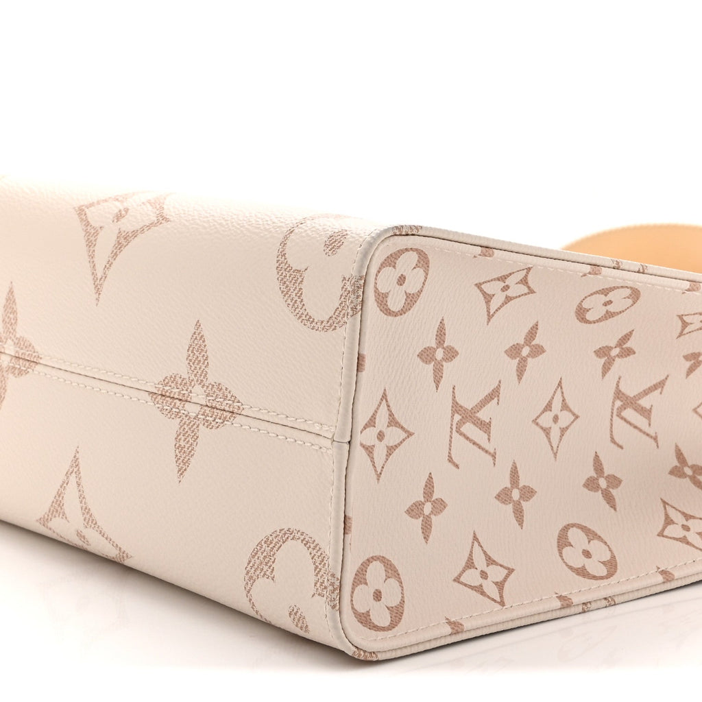 Louis Vuitton Monogram Dune Giant Onthego PM