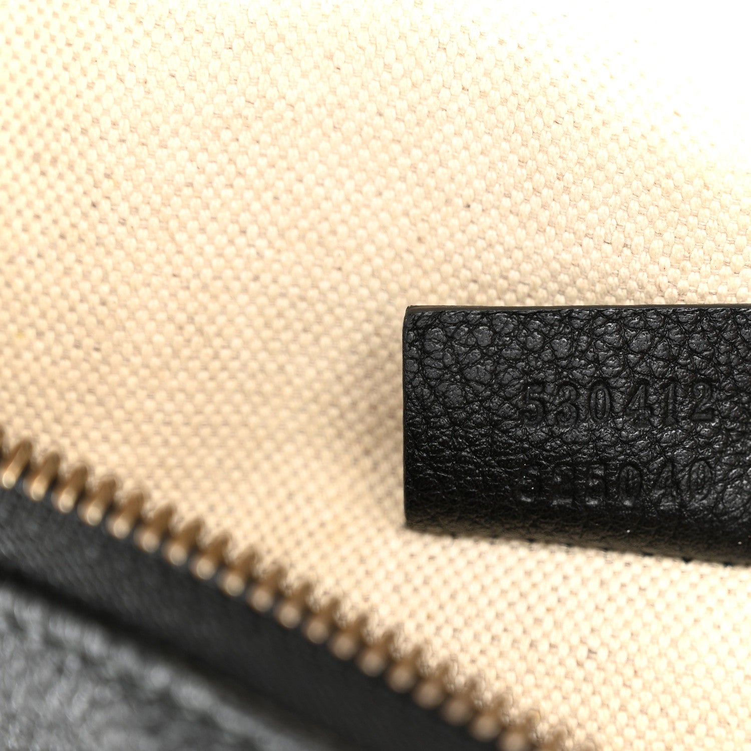 Gucci Grained Calfskin Logo Belt Bag Black