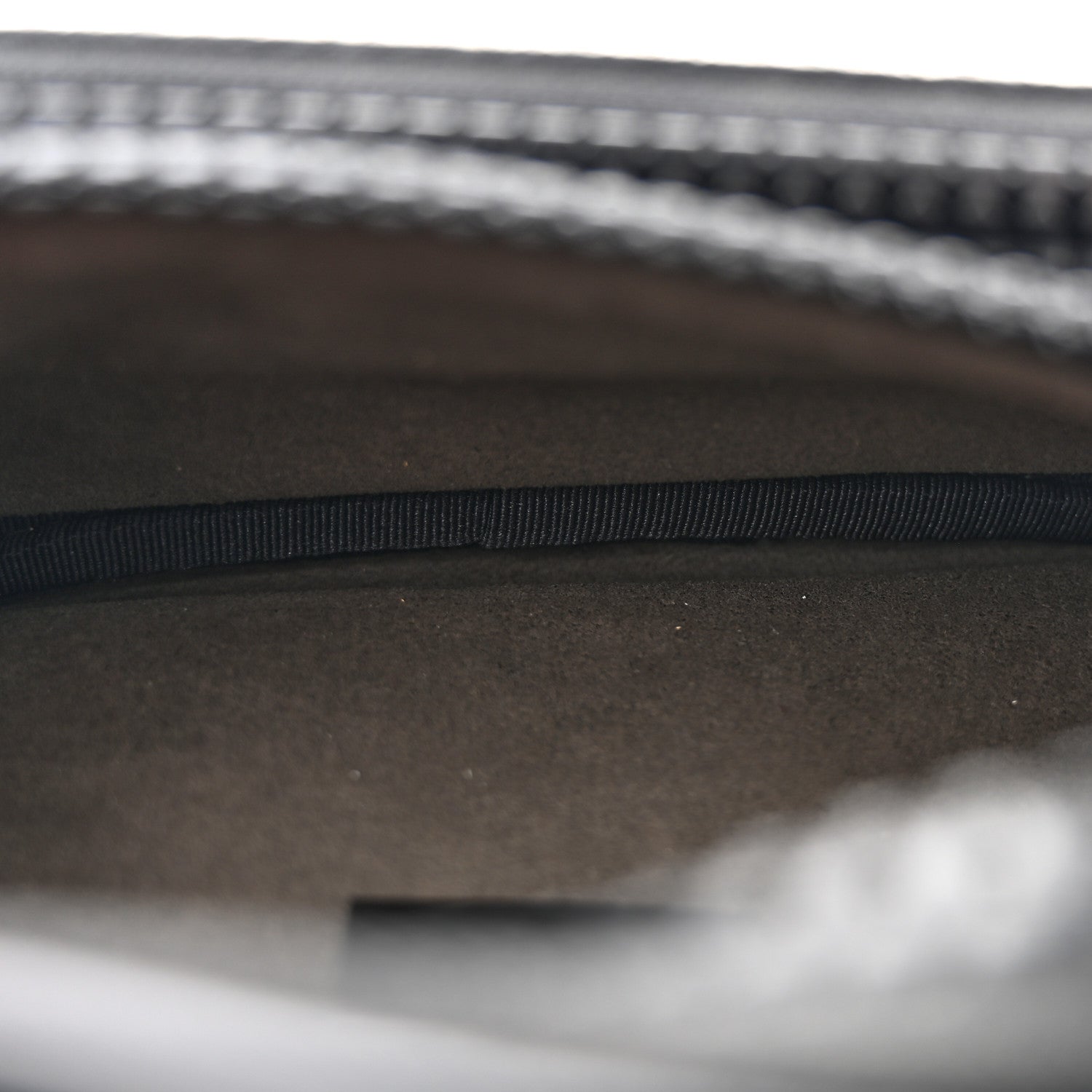 Gucci GG Supreme Monogram Belt Bag Black