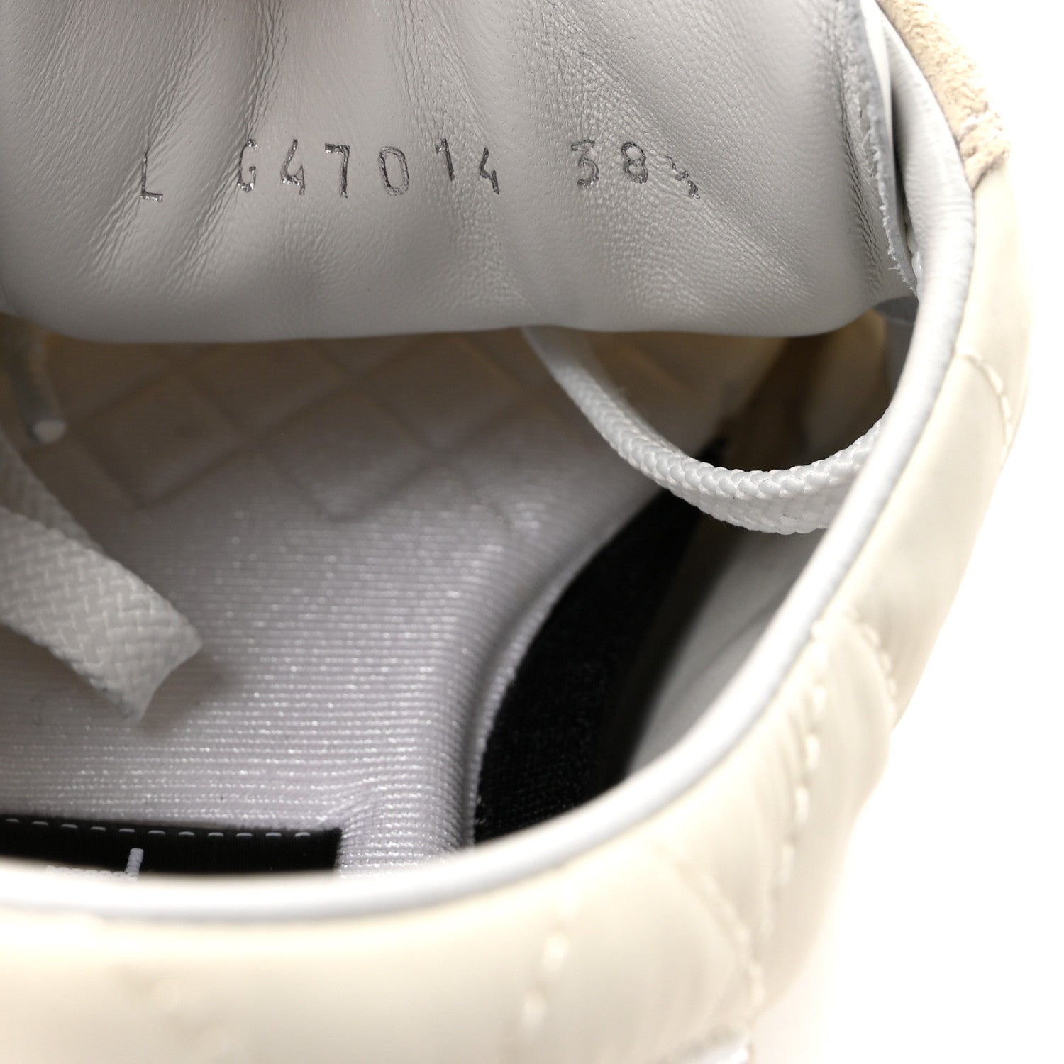 Nylon Suede Quilted Womens Sneakers 38.5 White