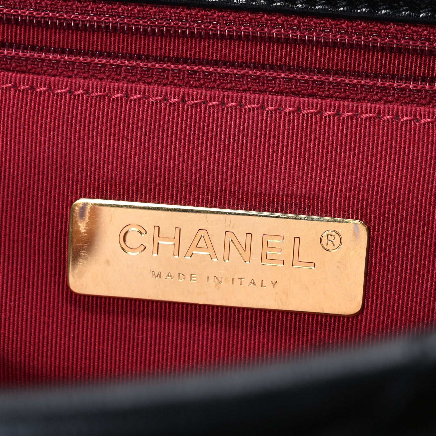 Chanel Shiny Goatskin Quilted Maxi Chanel 19 Flap Black