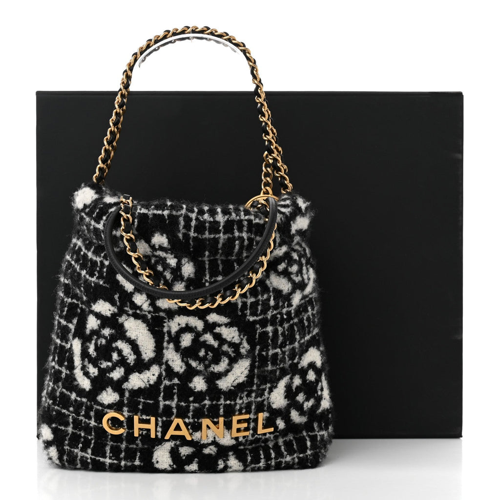 Chanel Cashmere Mini Chanel 22 Black White