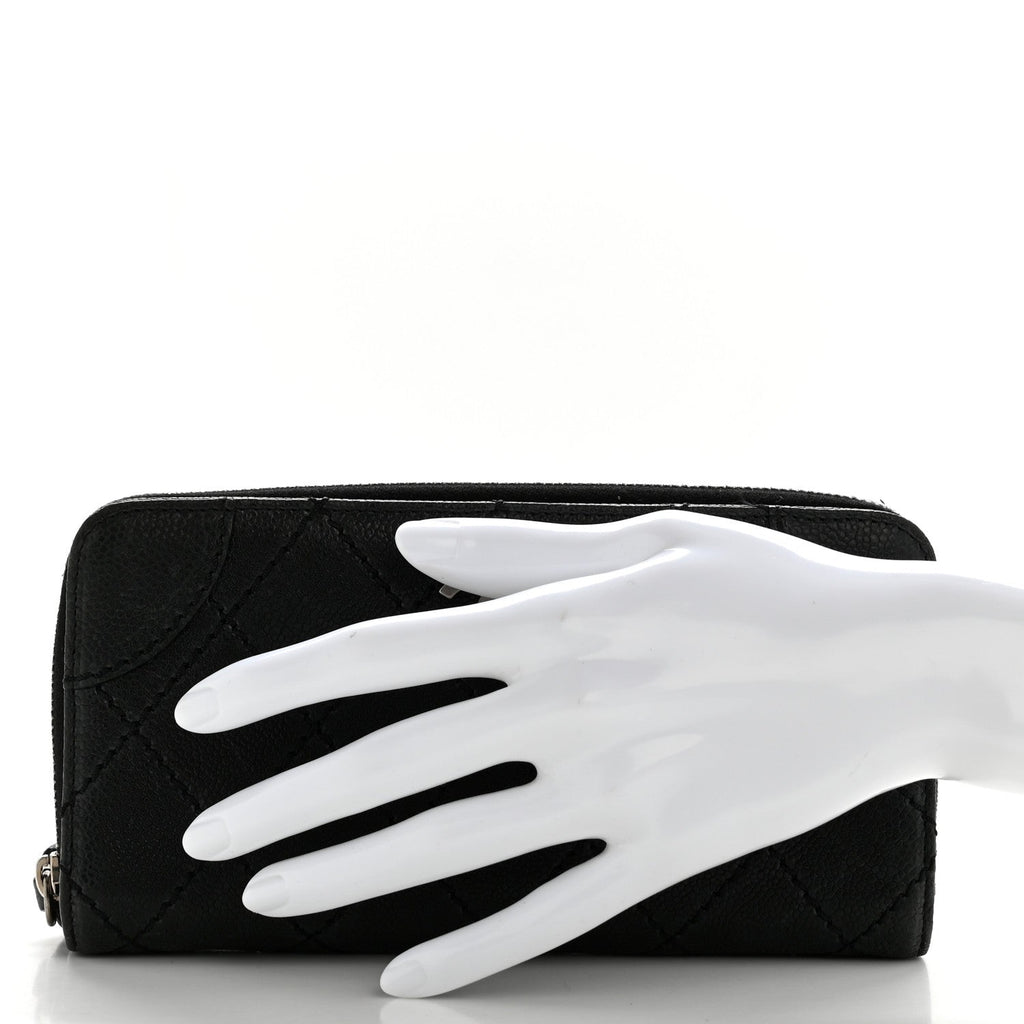 Caviar Quilted Stitched Outdoor Ligne Wallet Black