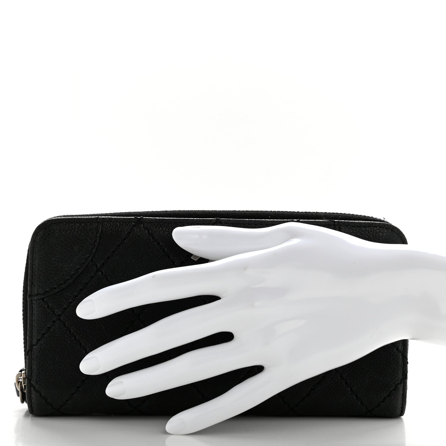 Caviar Quilted Stitched Outdoor Ligne Wallet Black