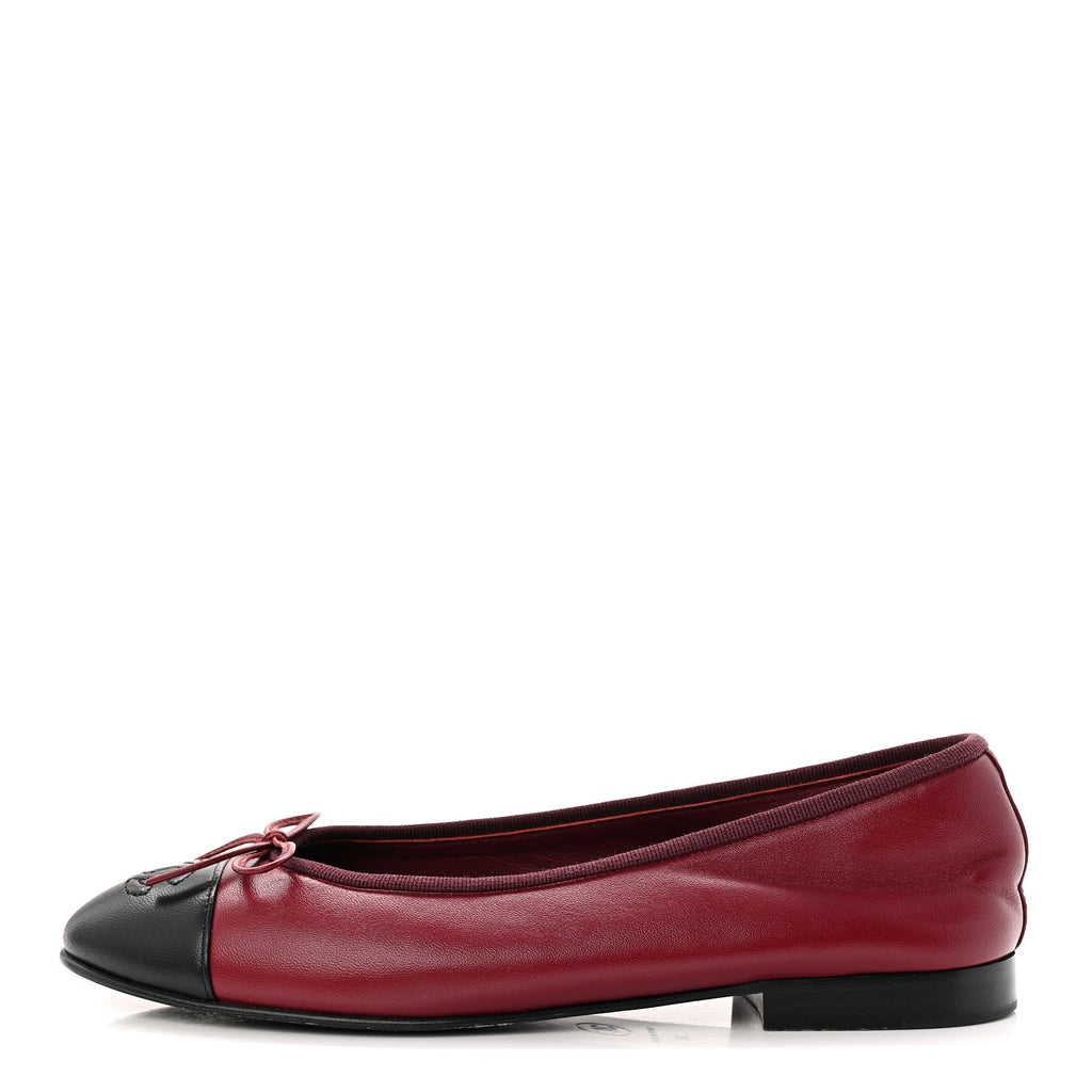 Lambskin Cap Toe CC Ballerina Flats 38 Burgundy Black