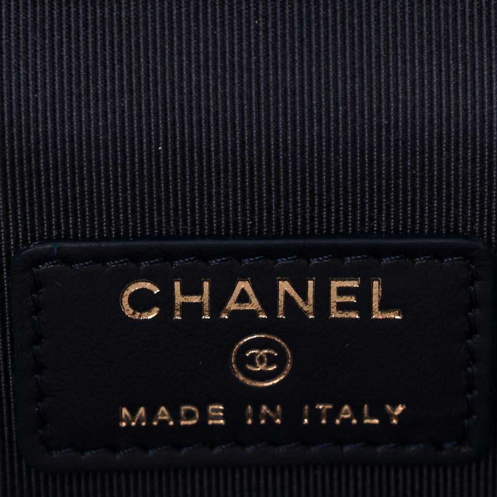 Chanel Caviar Quilted Mini Vanity Case With Chain Navy Blue