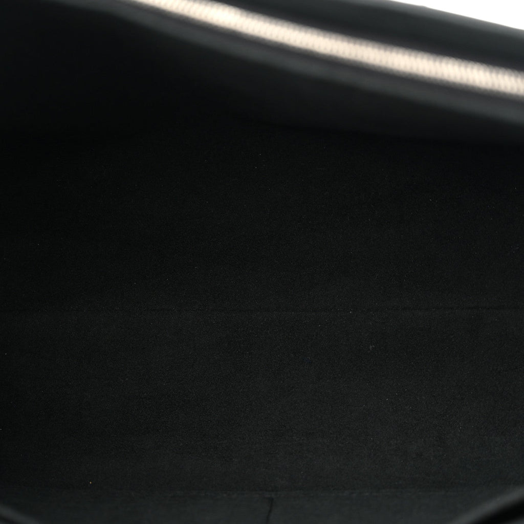 Louis Vuitton Epi Cluny MM Black