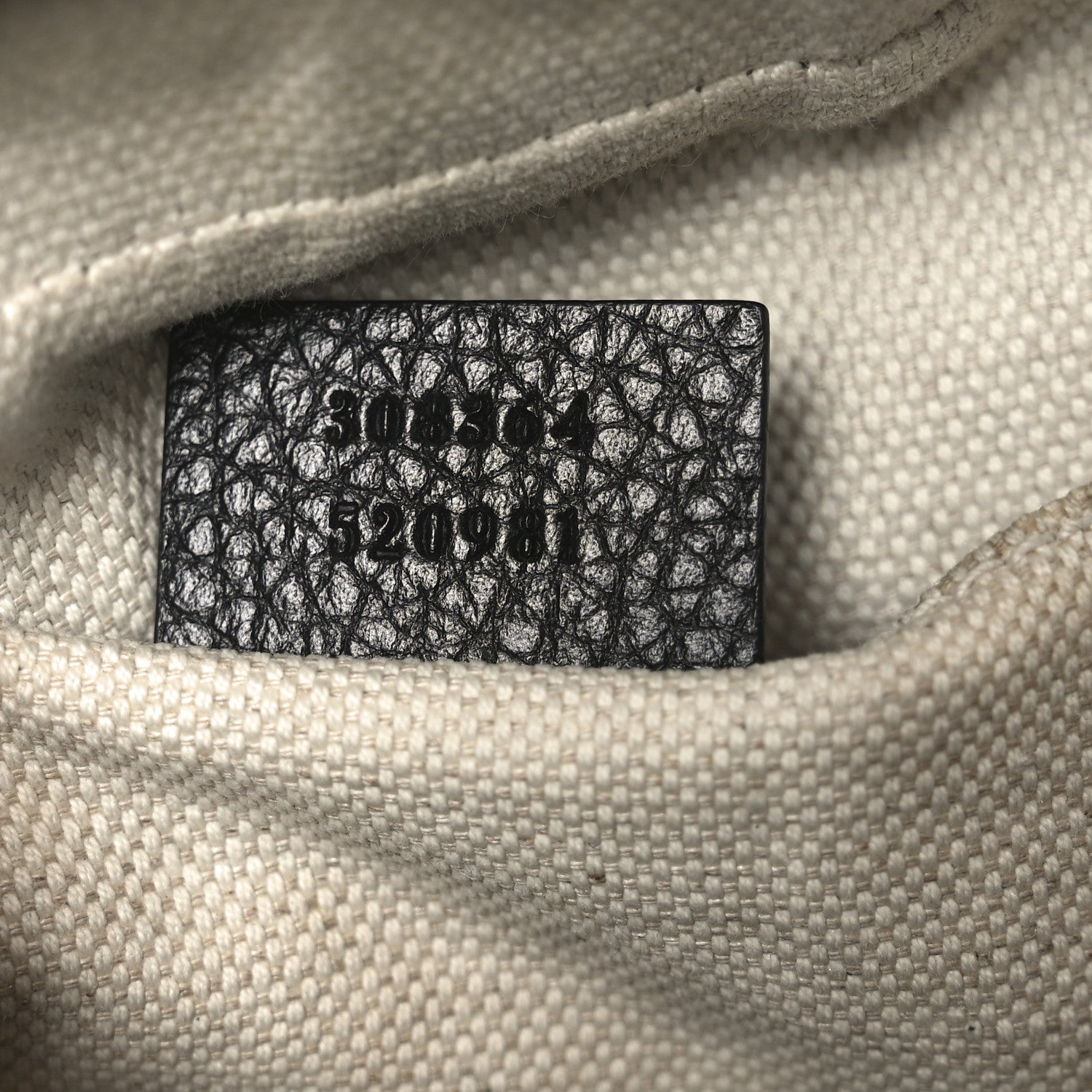 Gucci Pebbled Calfskin Small Soho Disco Bag Black