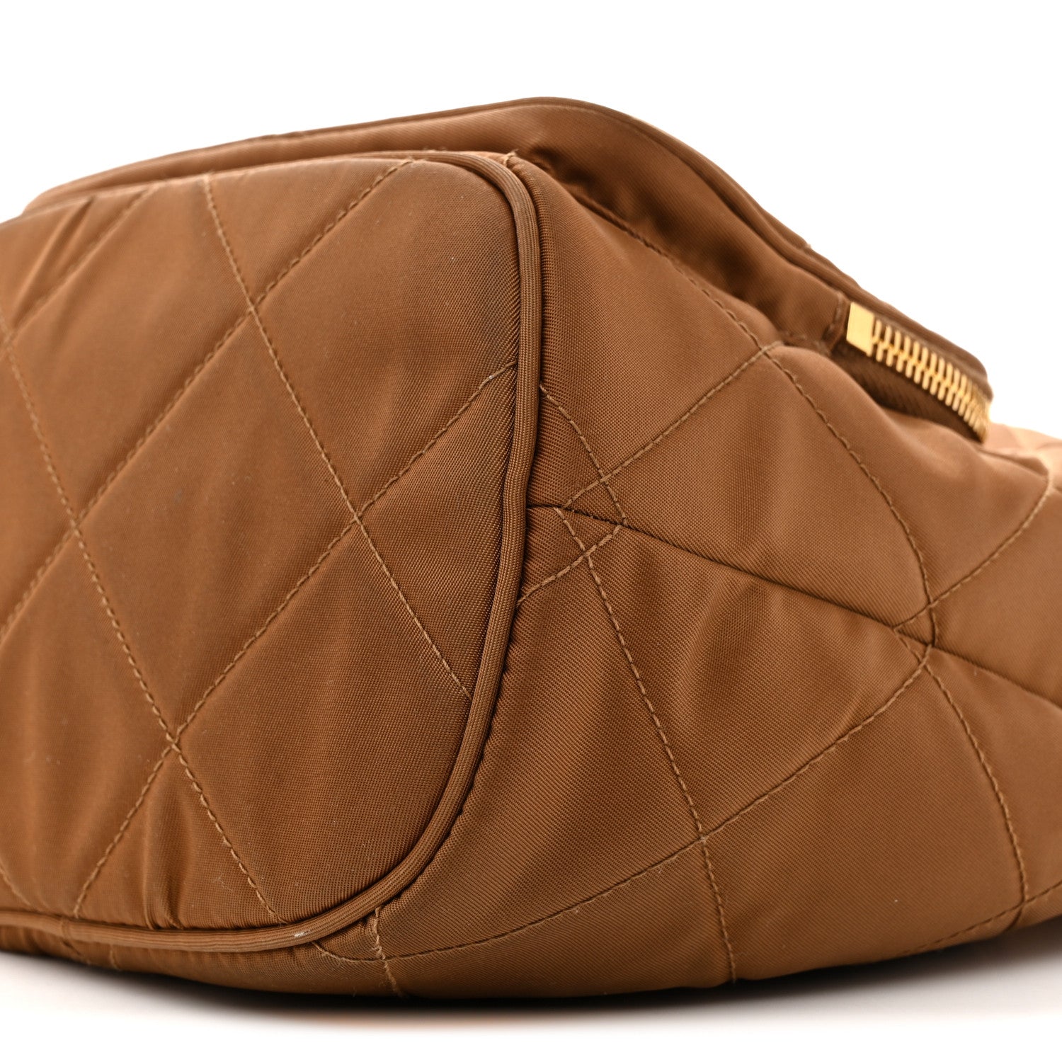 Prada Re-Nylon Saffiano Stitched Re-Edition 1995 Chaine Drawstring Bucket Bag Brandy