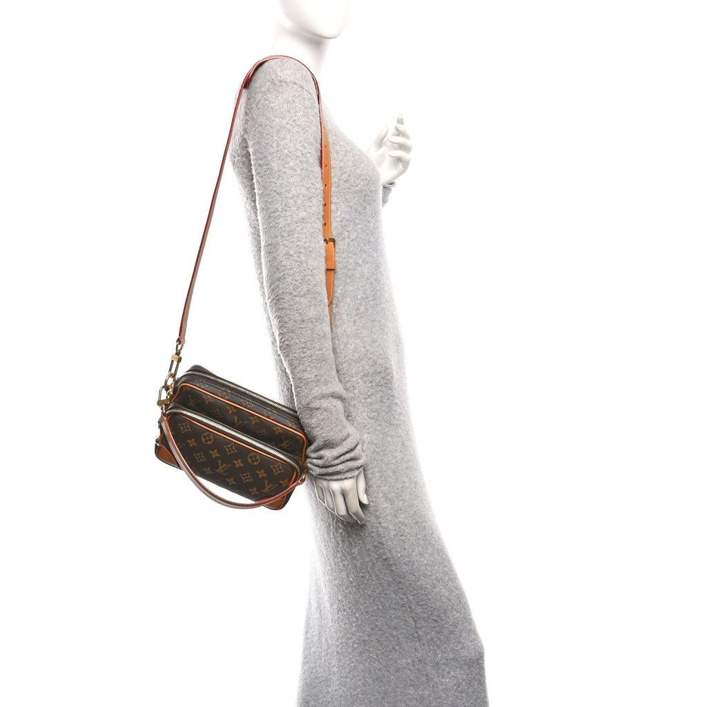 Louis Vuitton Monogram Archive Nil NM