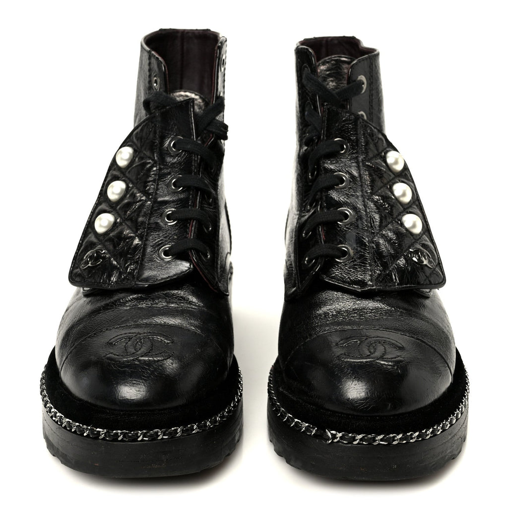 Crackled Calfskin Velvet Pearl Combat Short Boots 36 Black