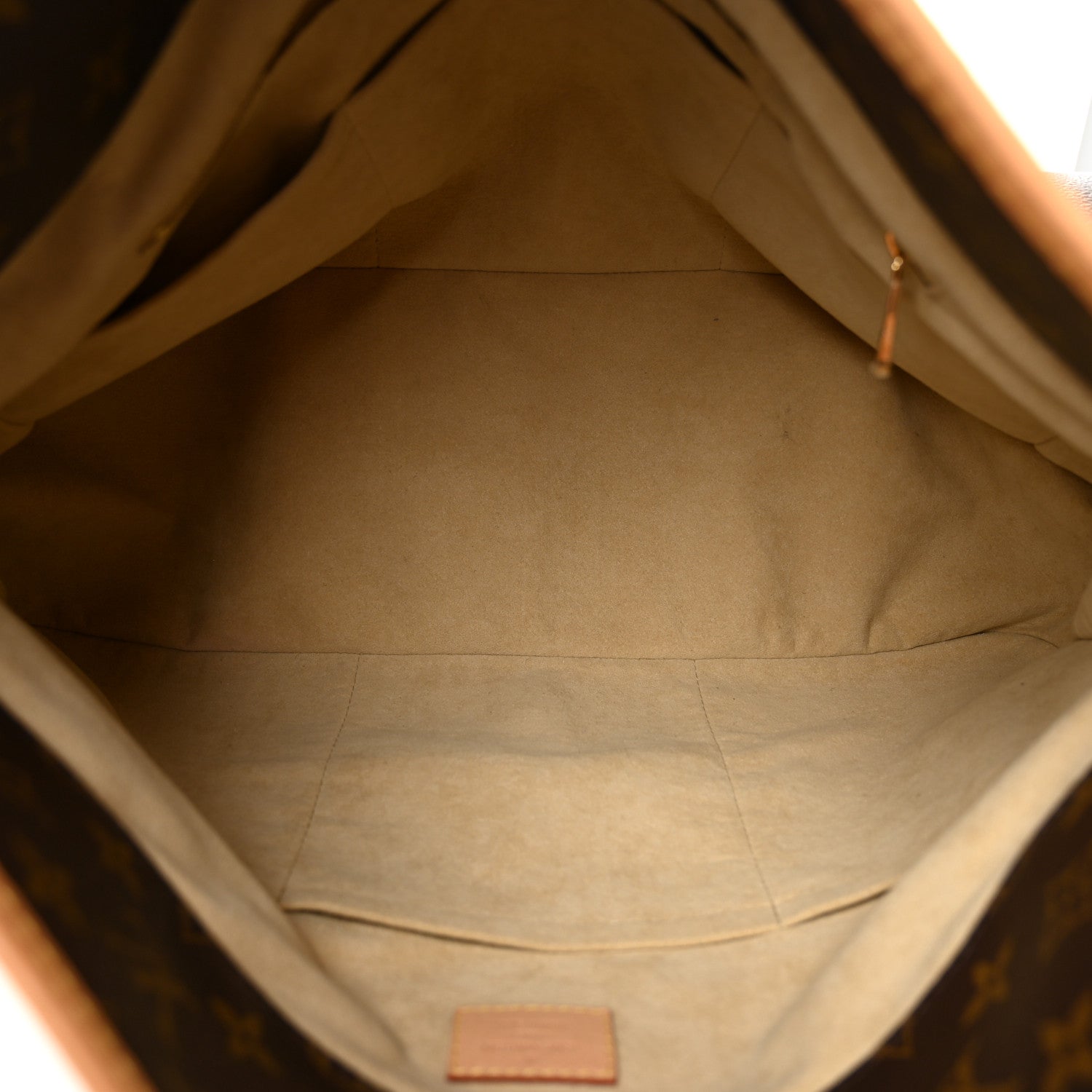 Louis Vuitton Monogram Artsy MM