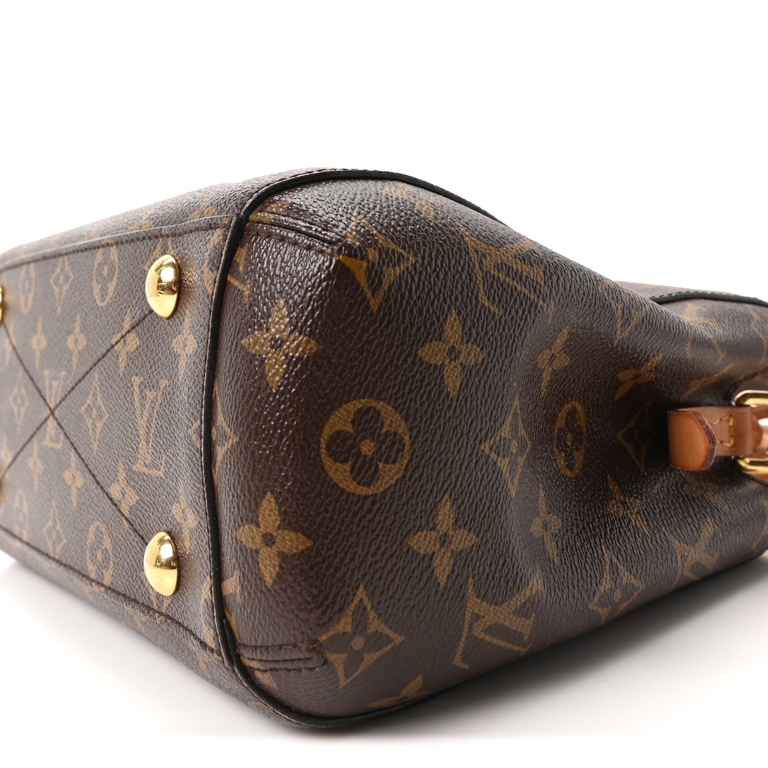 Louis Vuitton Monogram Montaigne BB