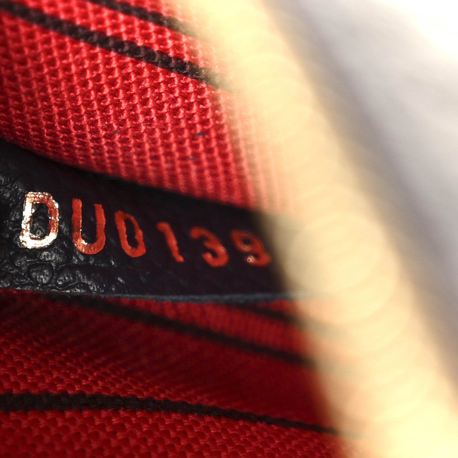 Louis Vuitton Empreinte Pochette Metis Marine Rouge