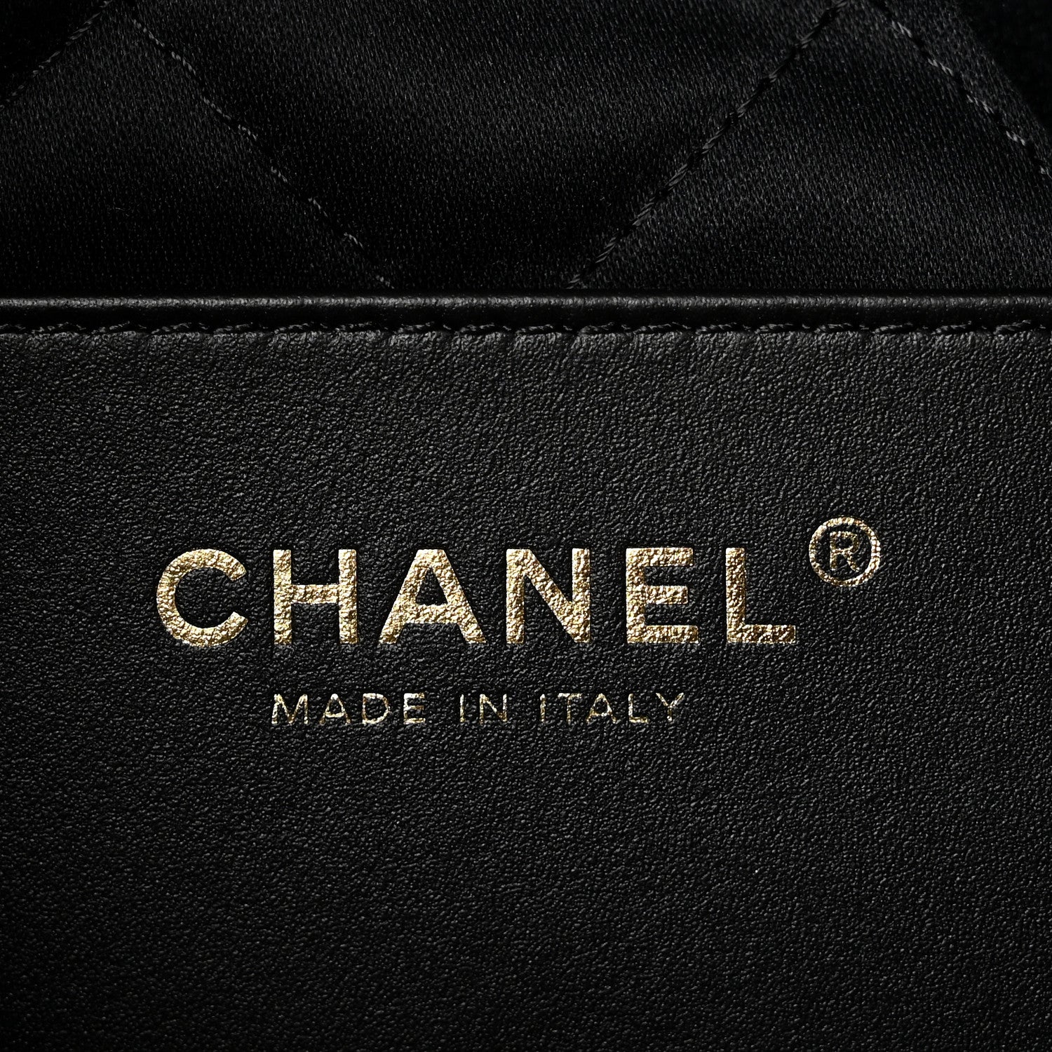 Chanel Shiny Caviar Quilted Monochrome Mini Chanel 22 Black