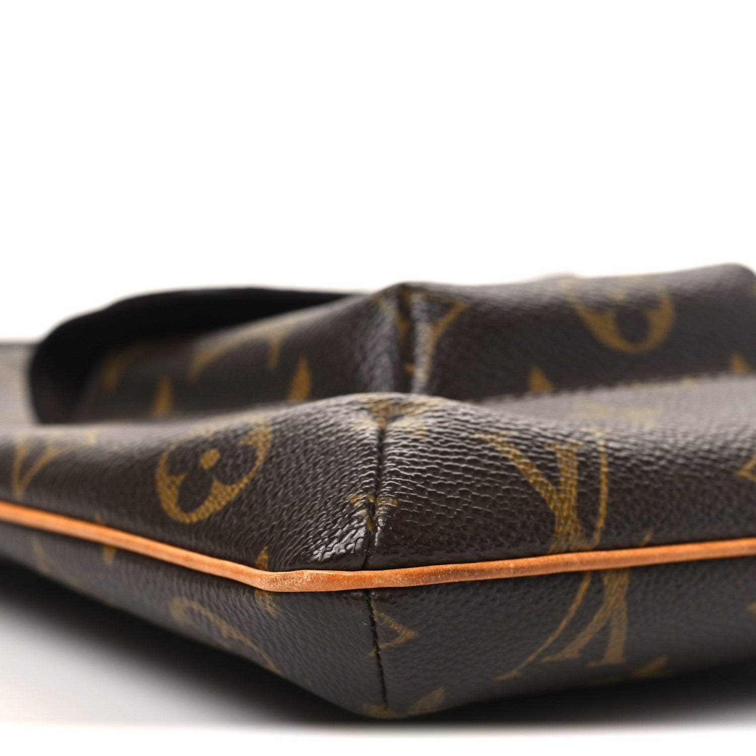 Louis Vuitton Monogram Partition Wristlet