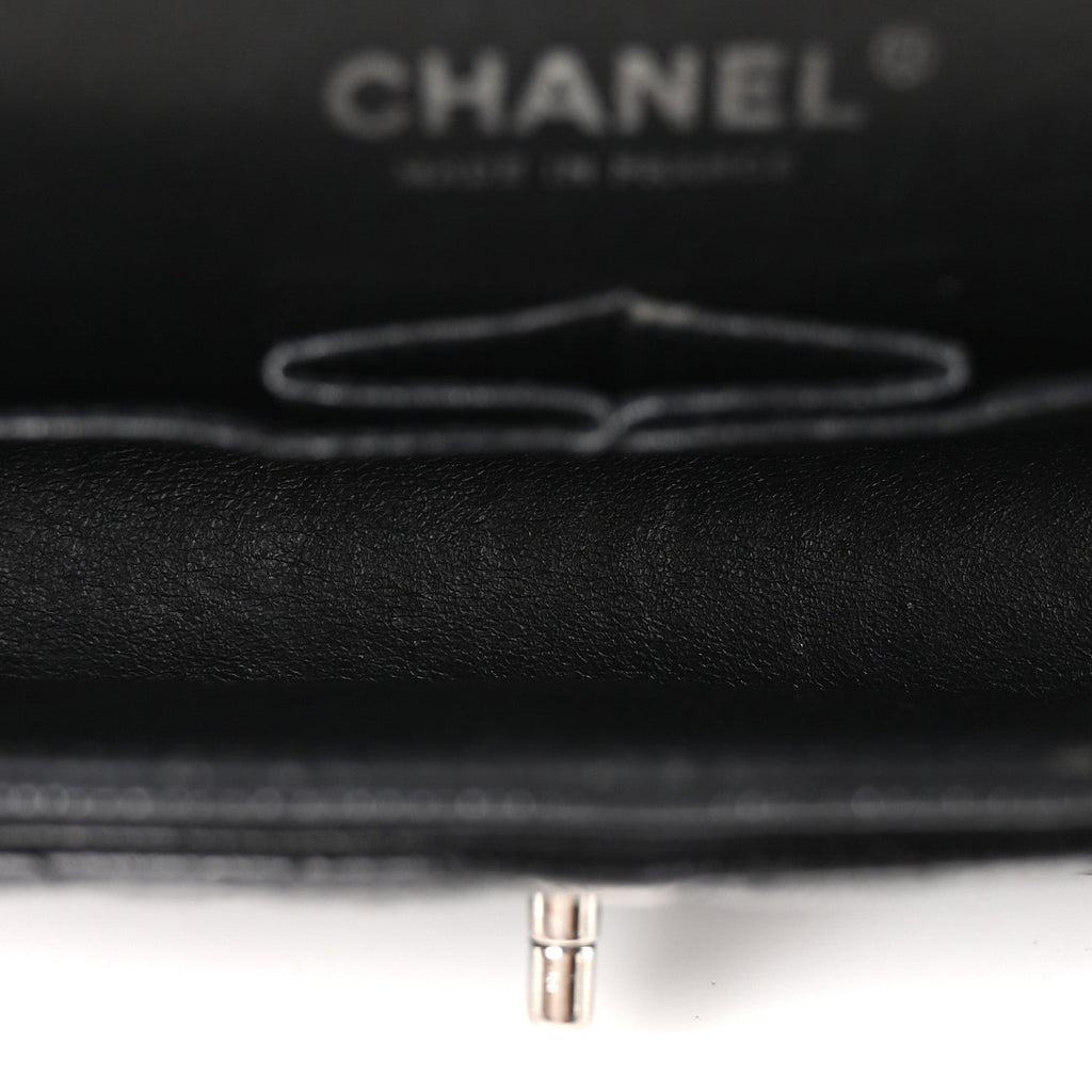 Chanel Caviar Quilted Medium Double Flap Black