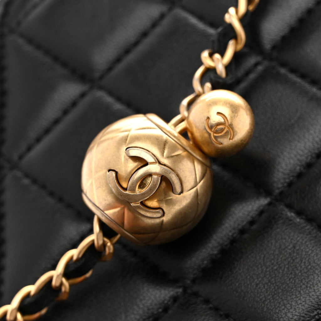 Chanel Lambskin Quilted Pearl Crush Clutch With Chain Black
