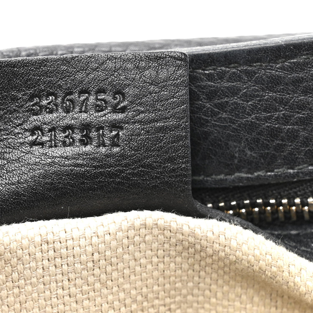 Gucci Pebbled Calfskin Medium Soho Flap Crossbody Black