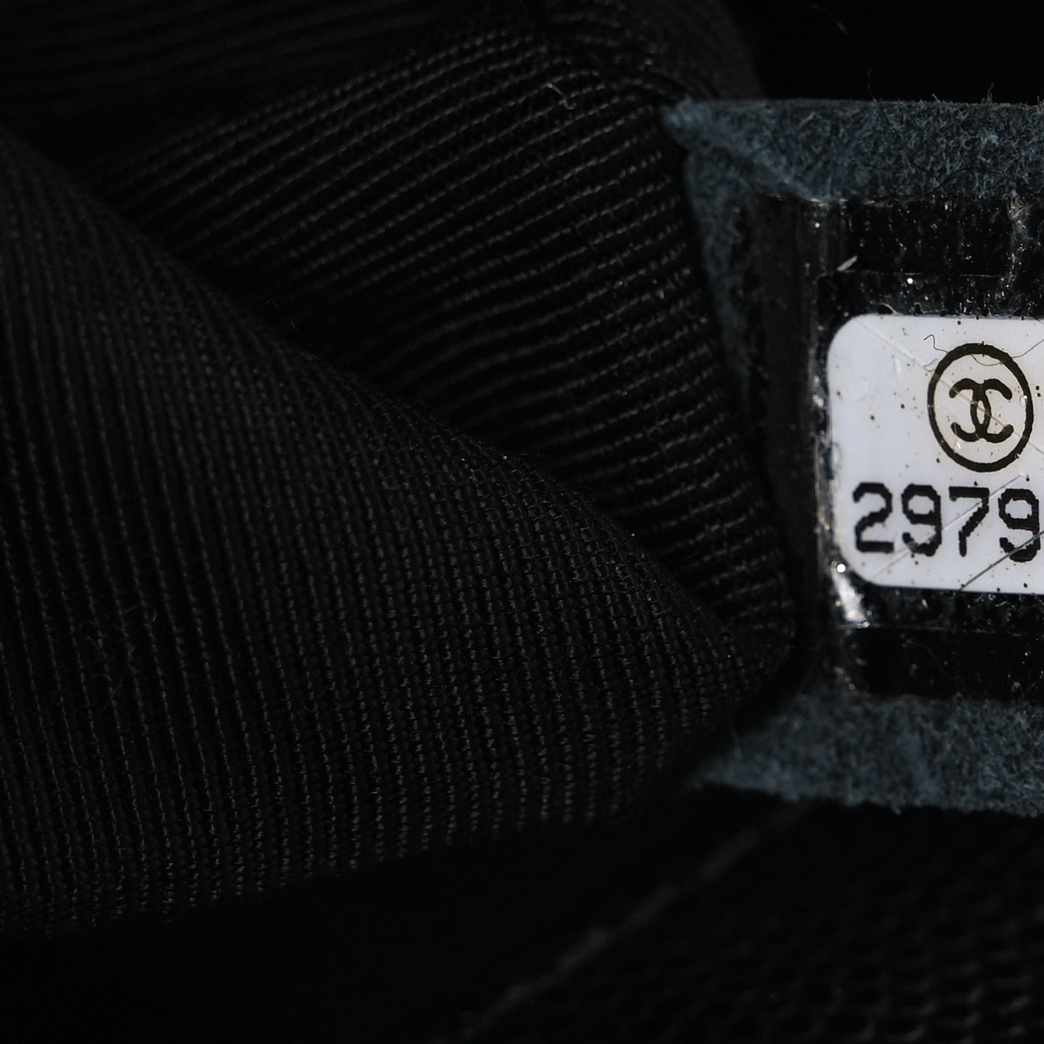 Chanel Caviar Quilted Medium Boy Flap Black